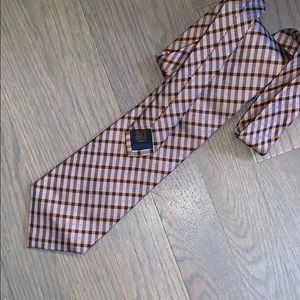 T. Harris London tie